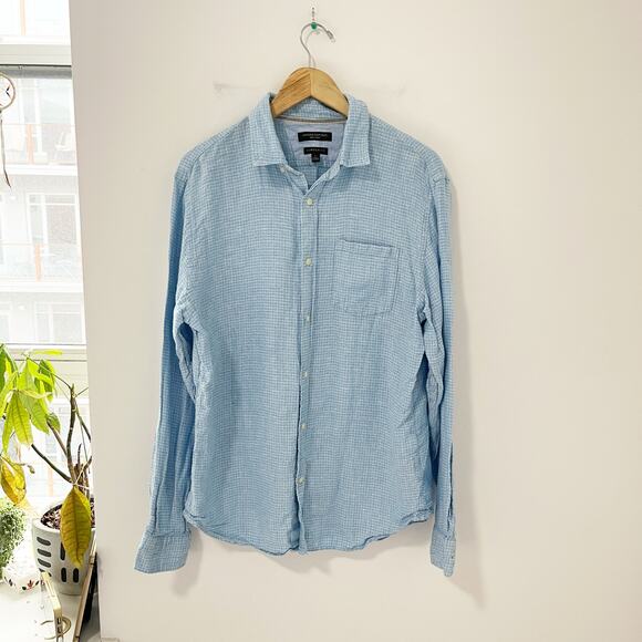 Banana Republic Men's Blue Button Up Camden Fit Linen Top Size Large - Picture 1 of 5